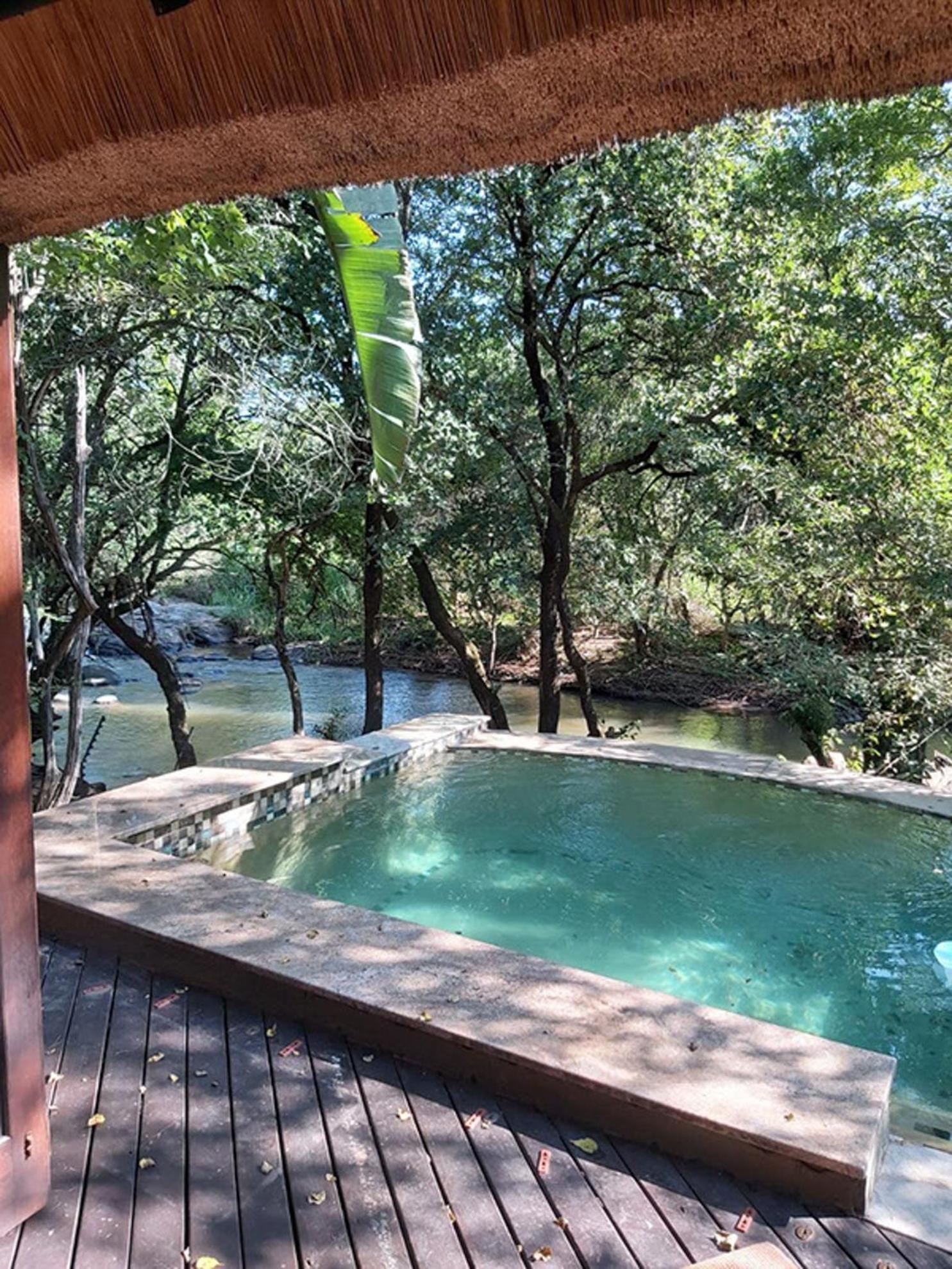 Dreamy 3 Bedroom Villa On The Edge Of The Sabie River In Kruger Park Lodge Hazyview Exterior foto
